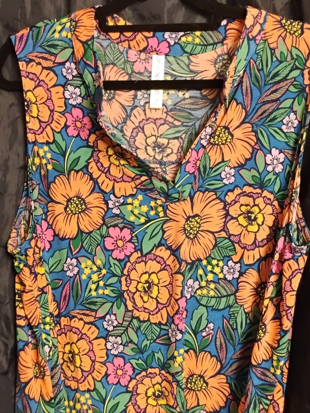 Dear Scarlett Floral Sleeveless Lizzy Top — Blue with Coral & Pink Flowers, 2X